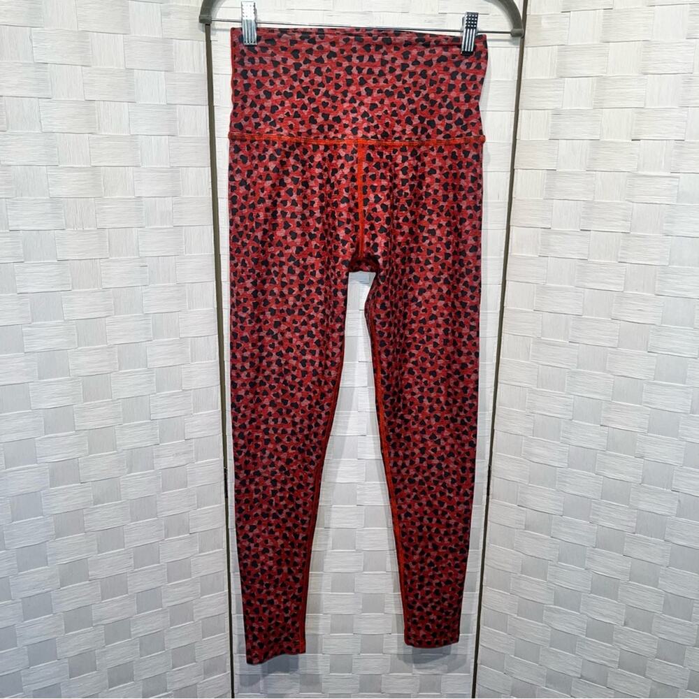 Beyond Yoga Spacedye Heart Leggings Size Medium